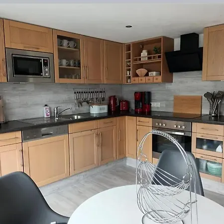 펜션 Zum Rosenhuegel