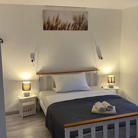 Zum Rosenhuegel Hellenthal