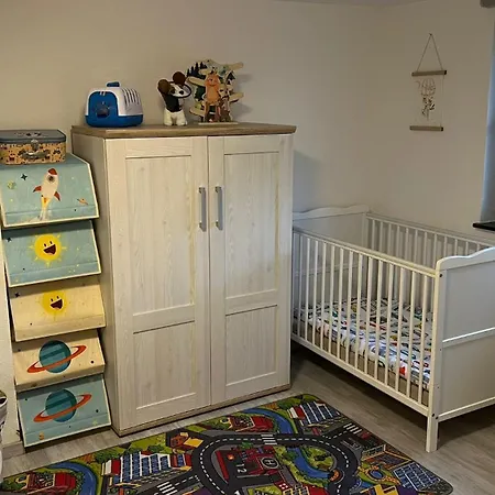 Zum Rosenhuegel Vakantiehuis *