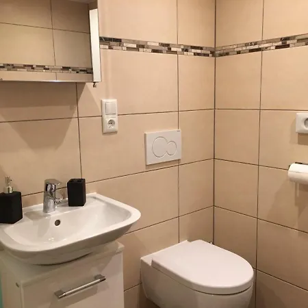 Zum Rosenhuegel Vakantiehuis *