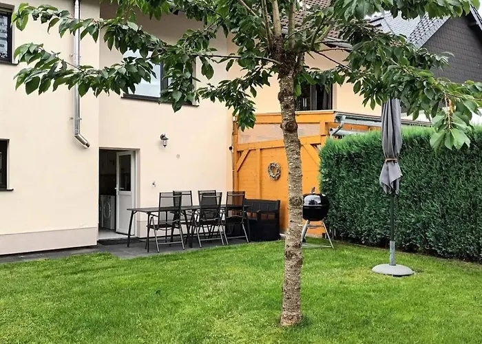 Zum Rosenhuegel بيت للعطل *