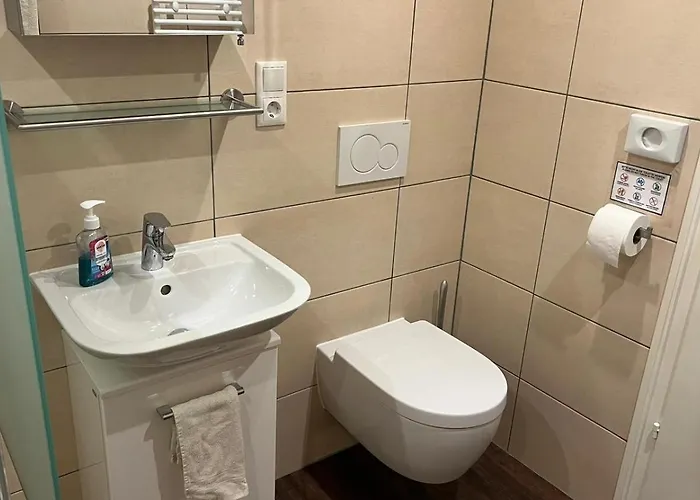 Zum Rosenhuegel بيت للعطل هيلينثال