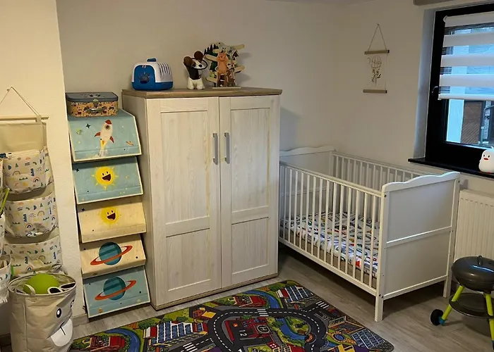 Zum Rosenhuegel بيت للعطل *