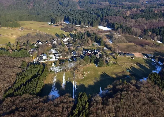 Zum Rosenhuegel بيت للعطل